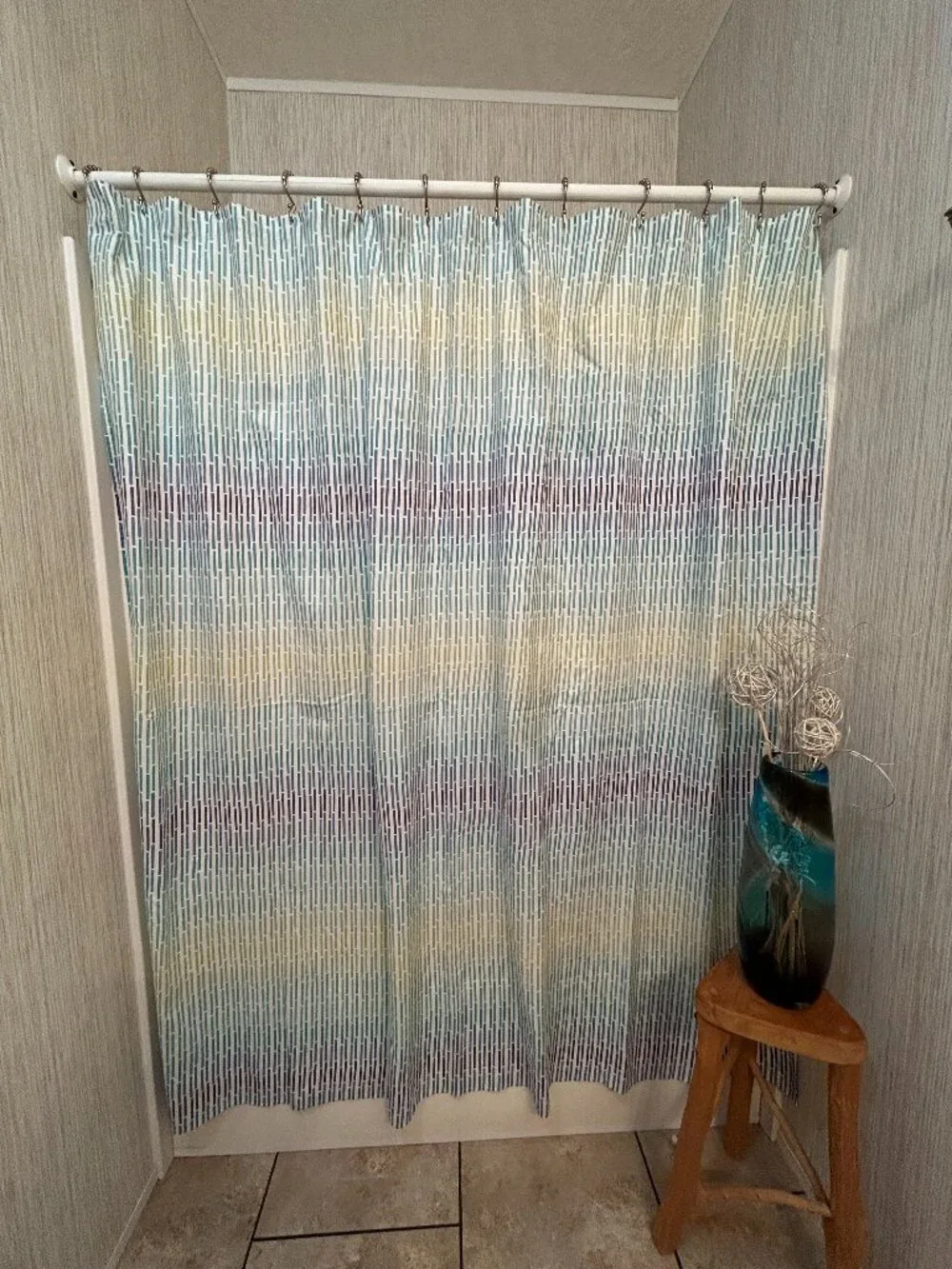 EXC Perry Ellis Portfolio Shower Curtain 100% Polyester